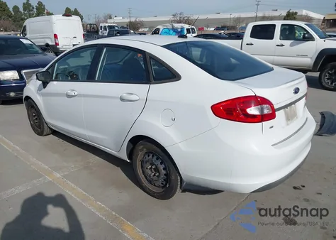 2013 Ford Fiesta Se из США, поврежденный, VIN 3FADP4BJ6DM186212